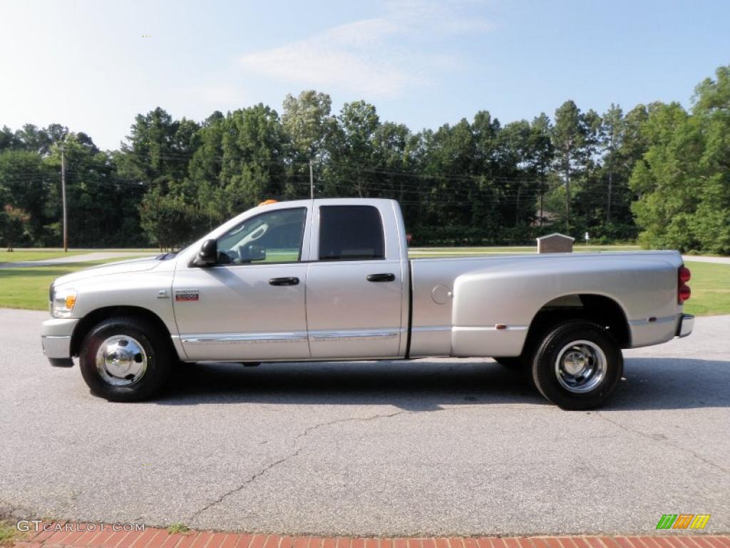 2008 Ram 3500 Big Horn Edition Quad Cab Dually - Bright Silver Metallic / Medium Slate Gray photo #9