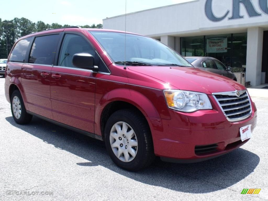 2010 Town & Country LX - Inferno Red Crystal Pearl / Medium Pebble Beige/Cream photo #2
