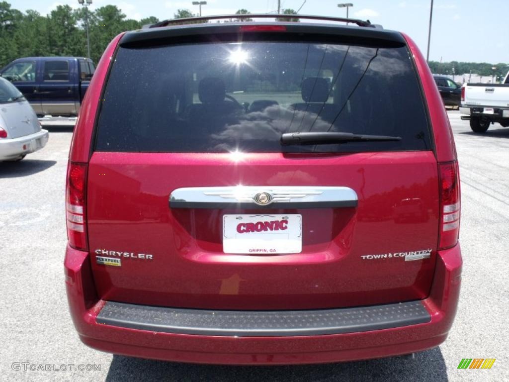 2010 Town & Country LX - Inferno Red Crystal Pearl / Medium Pebble Beige/Cream photo #7