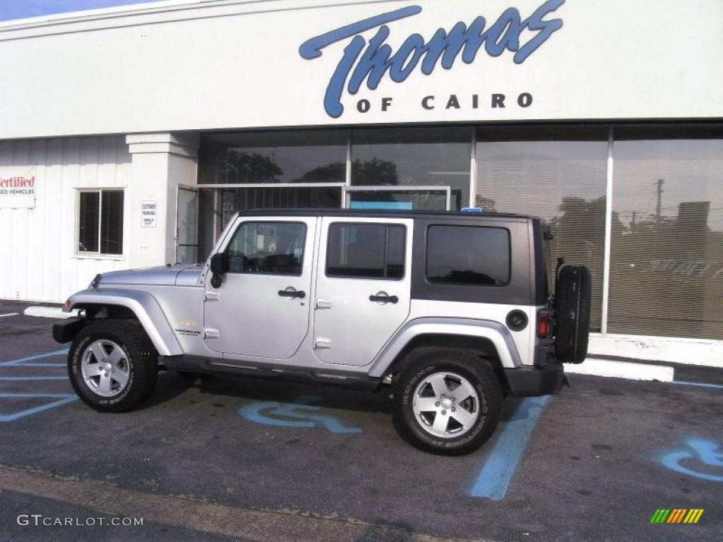 Bright Silver Metallic Jeep Wrangler Unlimited