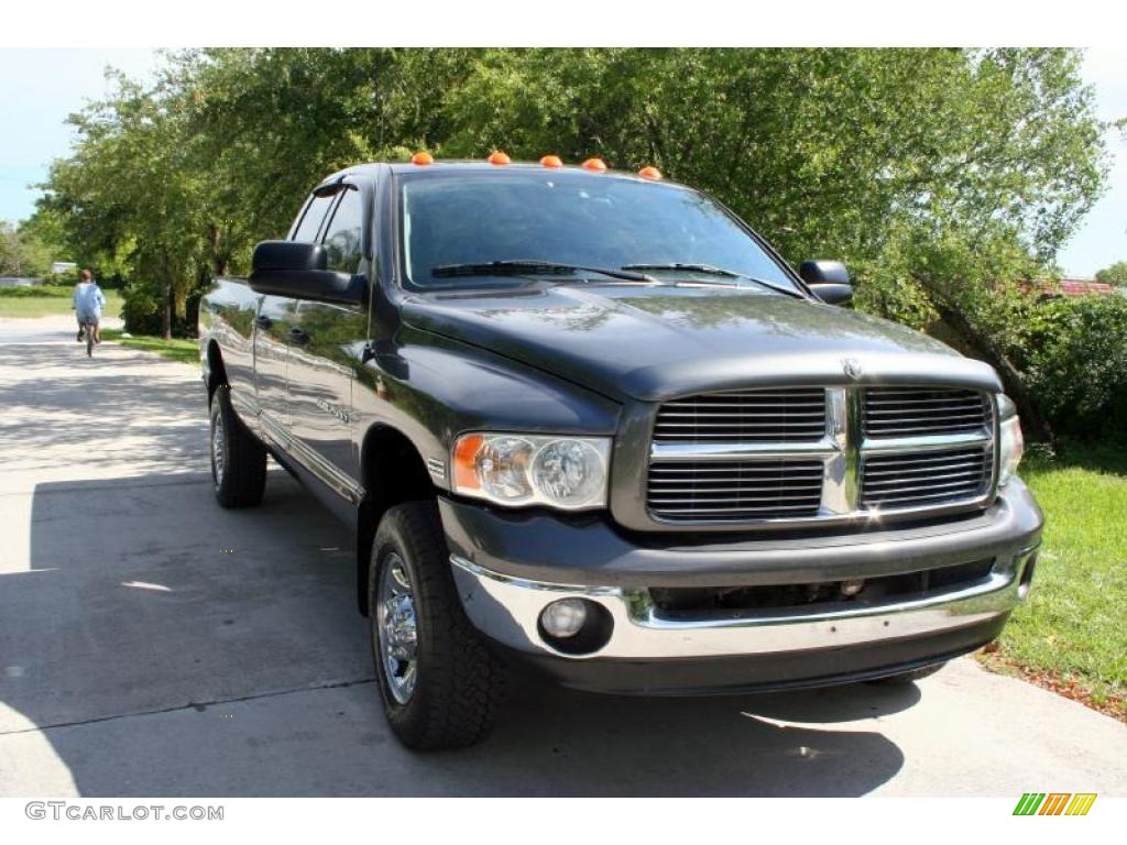 2003 Ram 2500 Laramie Quad Cab 4x4 - Graphite Metallic / Dark Slate Gray photo #15