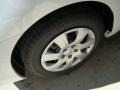 Super White - Camry LE Photo No. 7