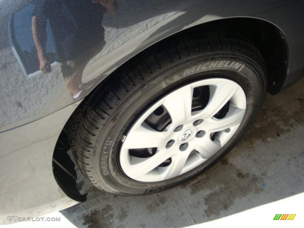 2011 Camry LE - Magnetic Gray Metallic / Ash photo #7