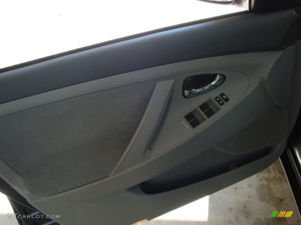 2011 Camry LE - Magnetic Gray Metallic / Ash photo #11