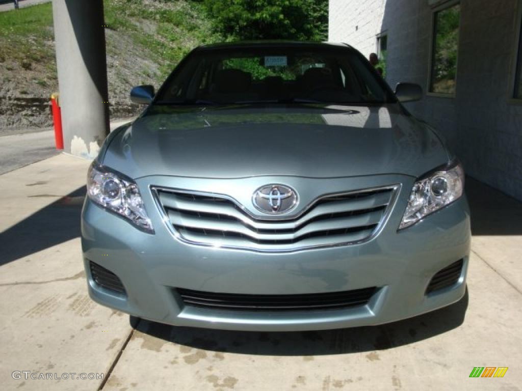 2011 Camry LE - Aloe Green Metallic / Ash photo #6