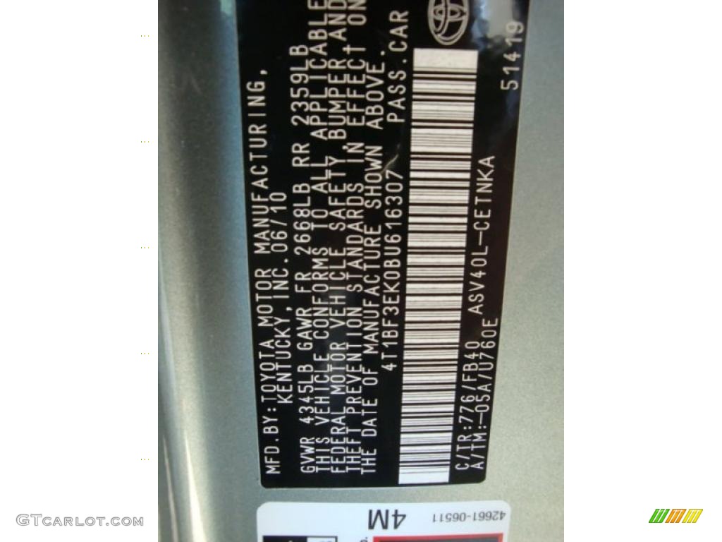 2011 Camry LE - Aloe Green Metallic / Ash photo #14