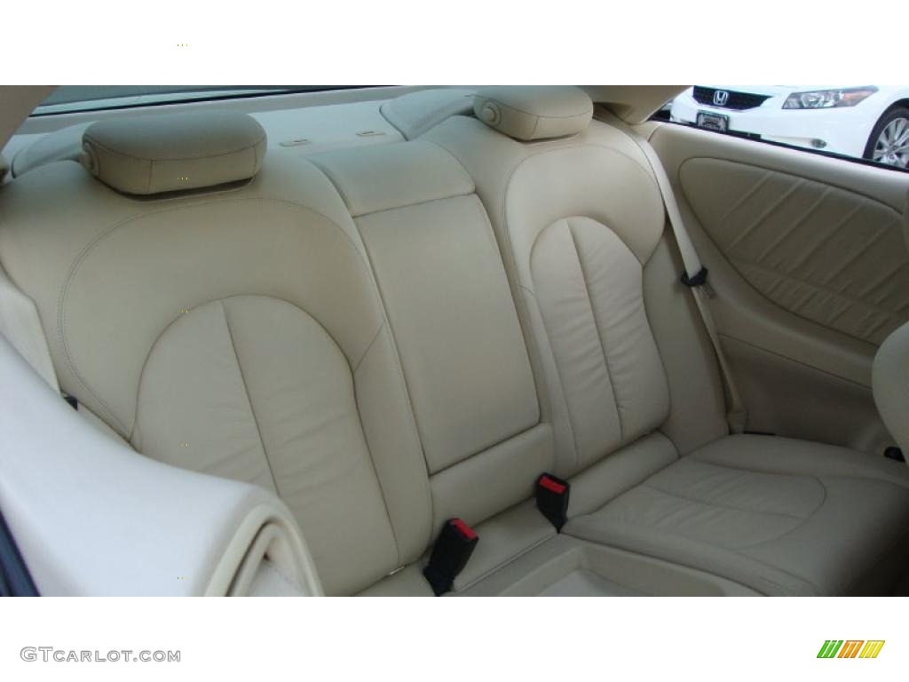 2006 CLK 350 Coupe - Alabaster White / Ash photo #10