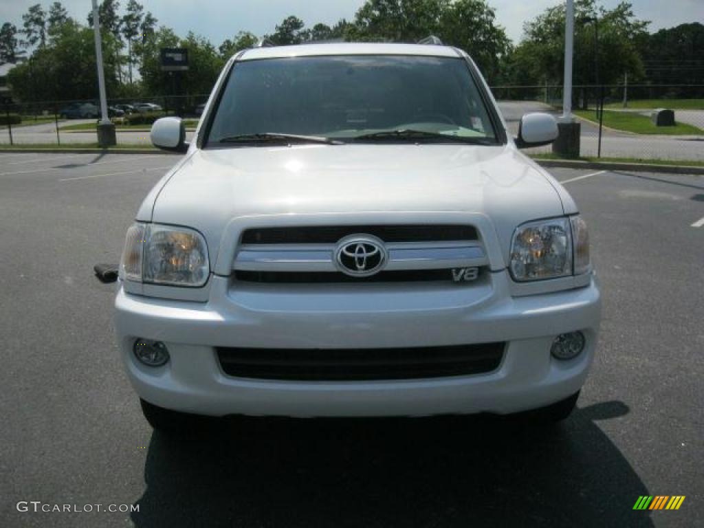 2005 Sequoia Limited - Natural White / Taupe photo #27