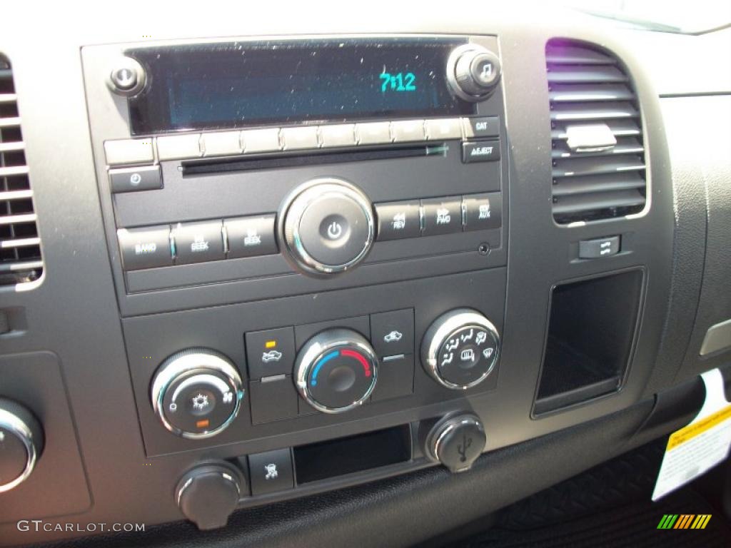 2010 Silverado 1500 LT Regular Cab 4x4 - Victory Red / Ebony photo #28