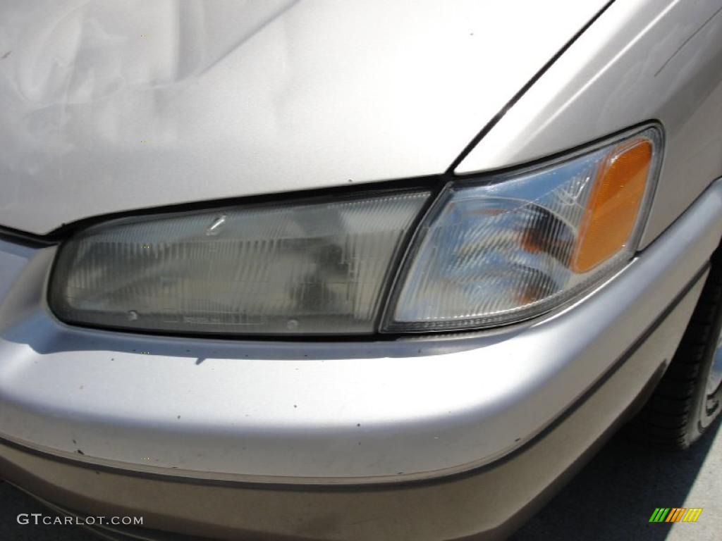 1997 Camry LE V6 - Cashmere Beige Metallic / Beige photo #10