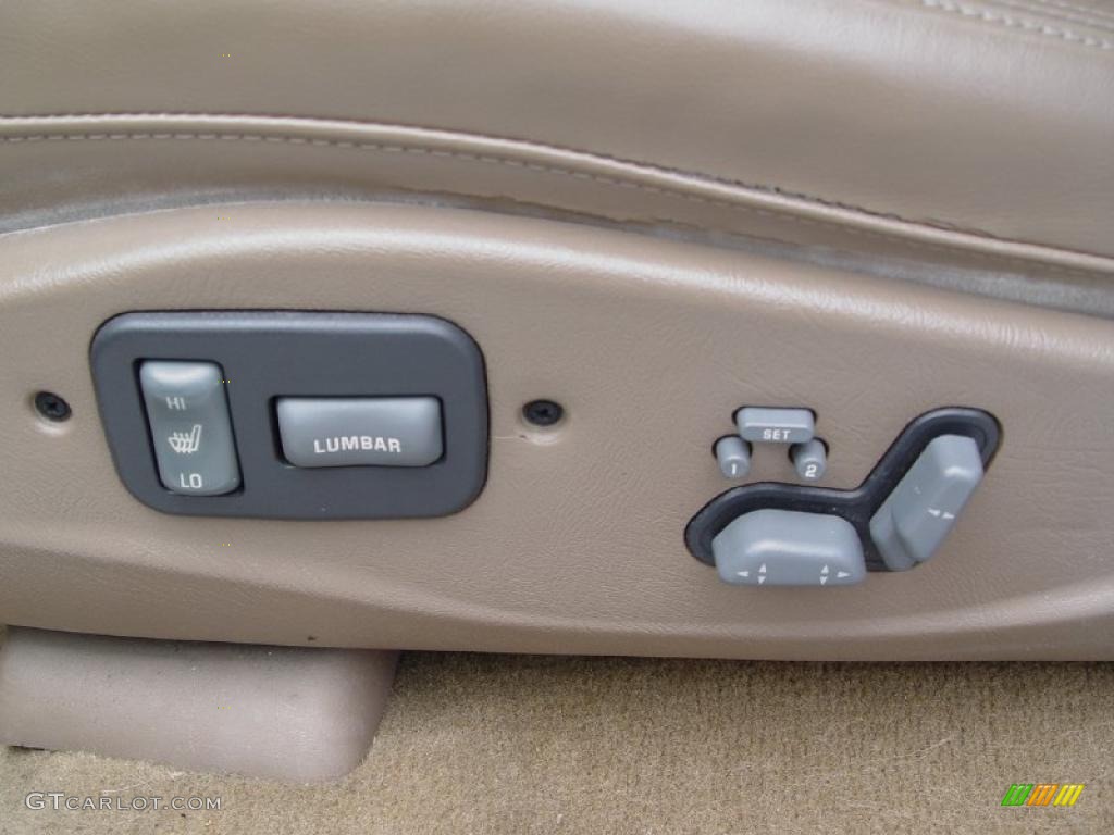 1999 Bravada AWD - Arctic White / Beige photo #10
