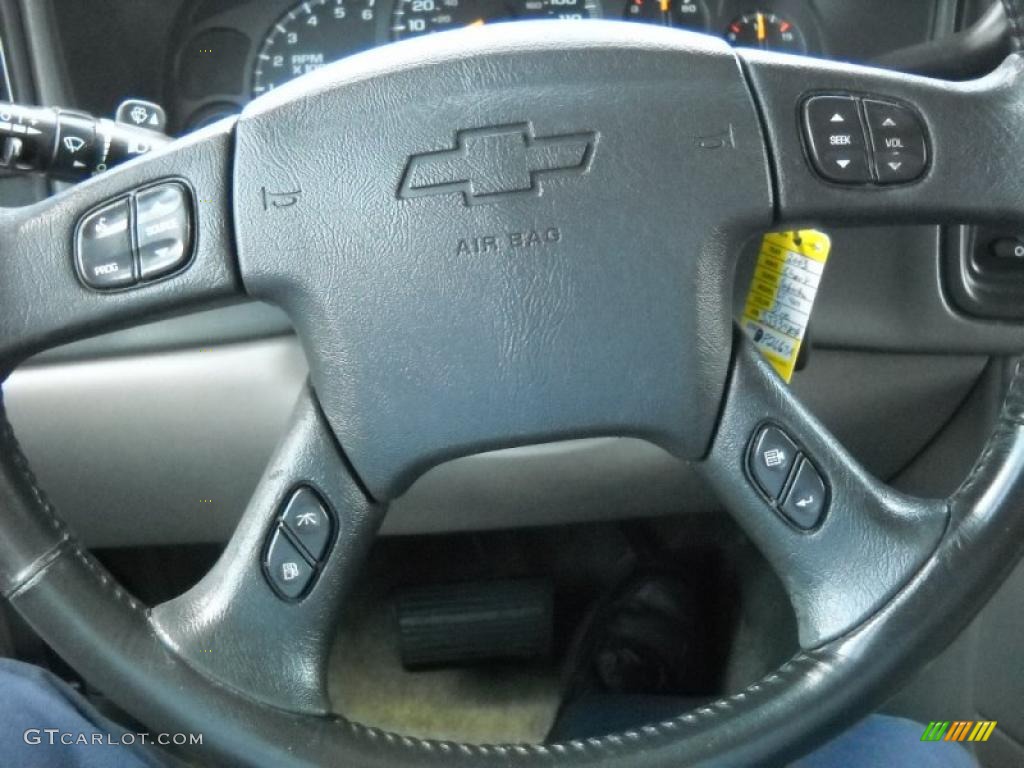 2003 Suburban 1500 LT 4x4 - Indigo Blue Metallic / Gray/Dark Charcoal photo #16