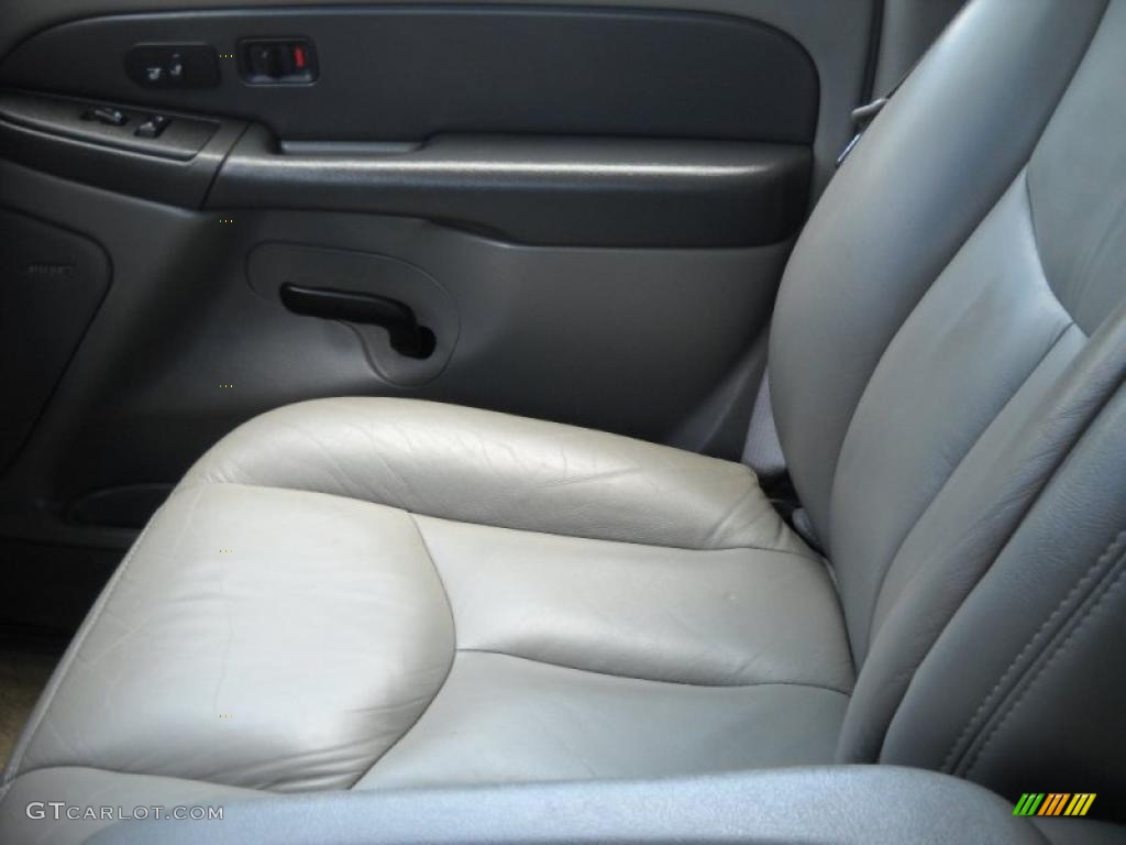 2003 Suburban 1500 LT 4x4 - Indigo Blue Metallic / Gray/Dark Charcoal photo #23