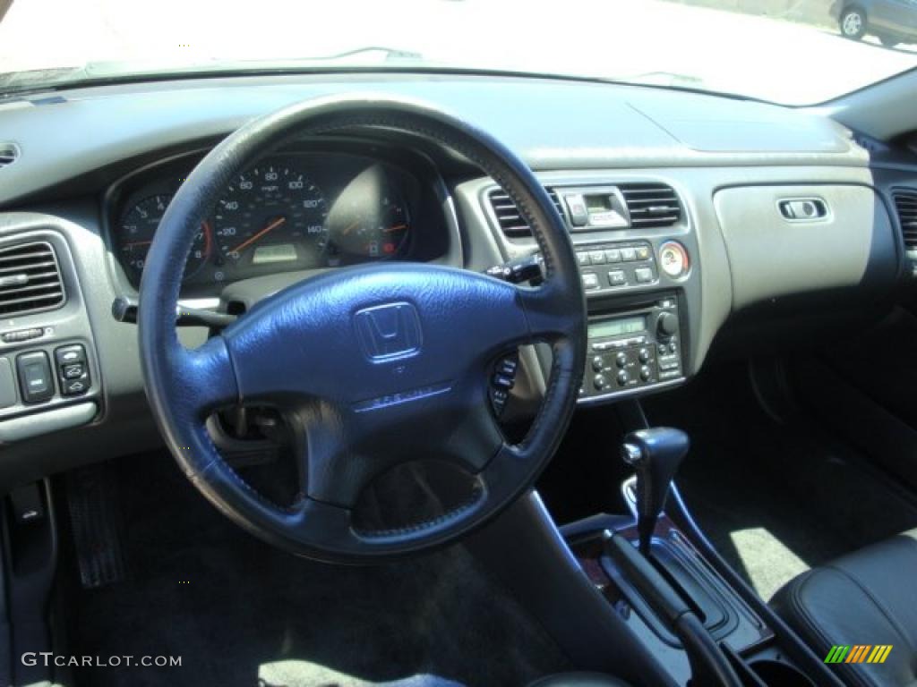 1999 Accord EX Coupe - Flamenco Black Pearl / Charcoal photo #10