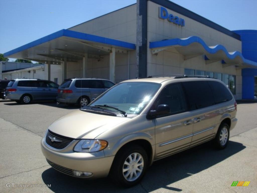 2003 Town & Country LXi - Light Almond Pearl / Taupe photo #1