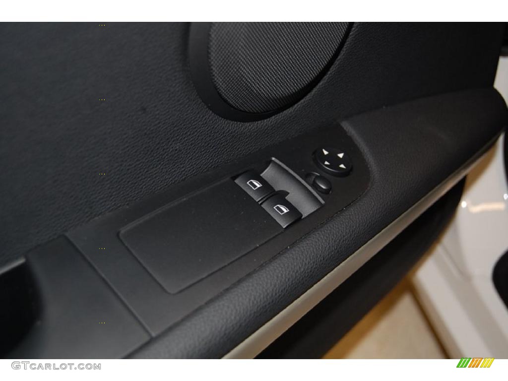 2008 3 Series 328i Coupe - Alpine White / Black photo #25