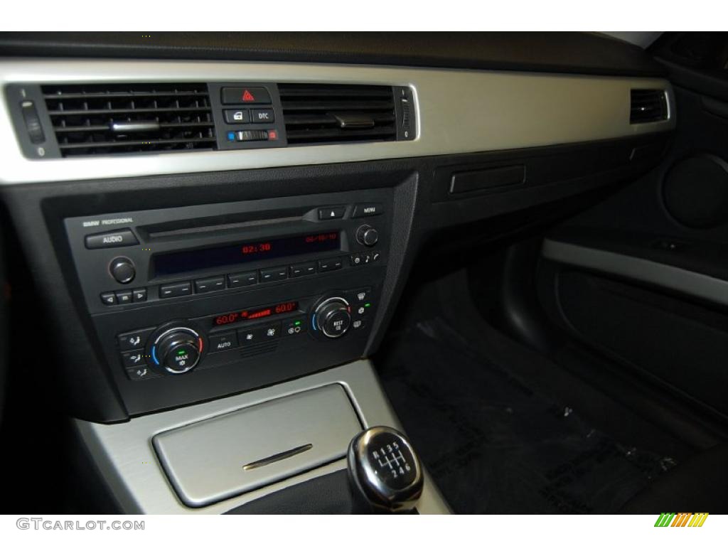 2008 3 Series 328i Coupe - Alpine White / Black photo #31