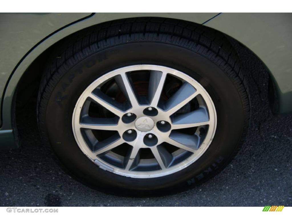 2005 Galant ES - Machine Green Metallic / Gray photo #8