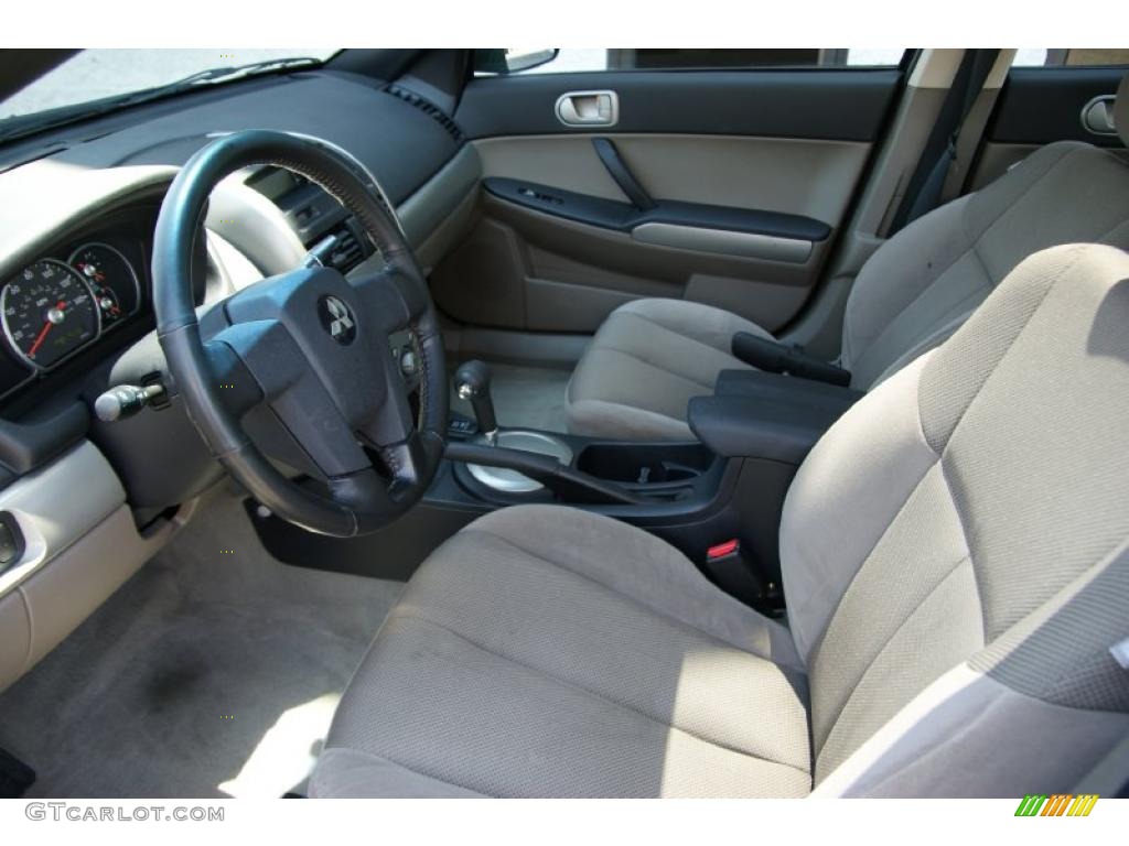 2005 Galant ES - Machine Green Metallic / Gray photo #9