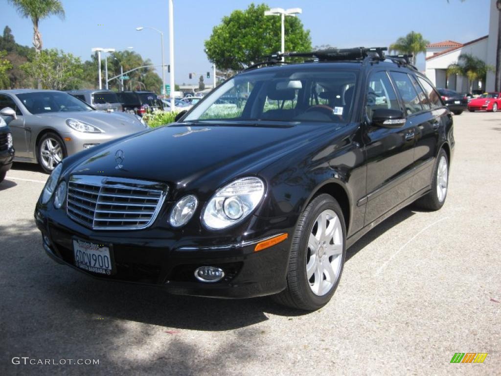 2008 E 350 4Matic Wagon - Black / Black photo #1