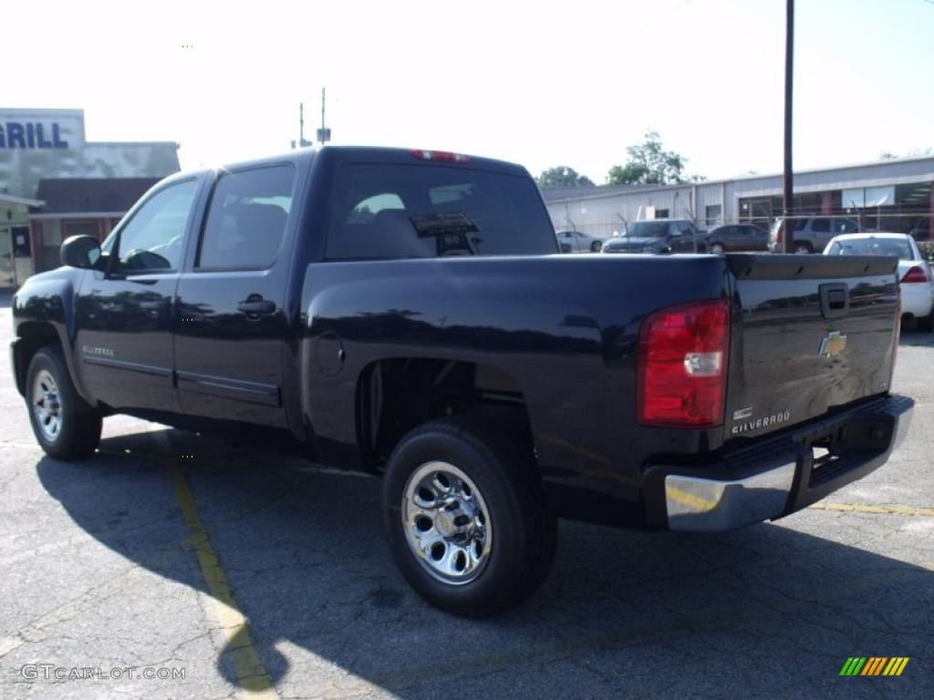 2010 Silverado 1500 LS Crew Cab - Imperial Blue Metallic / Dark Titanium photo #3