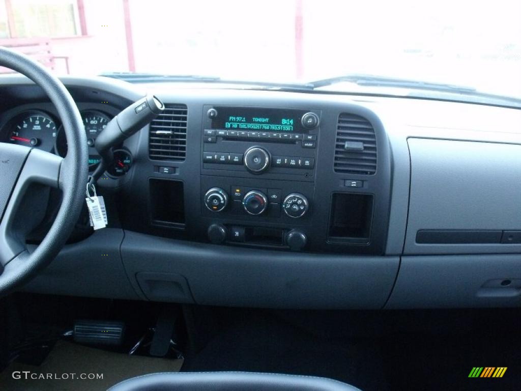 2010 Silverado 1500 LS Crew Cab - Imperial Blue Metallic / Dark Titanium photo #15