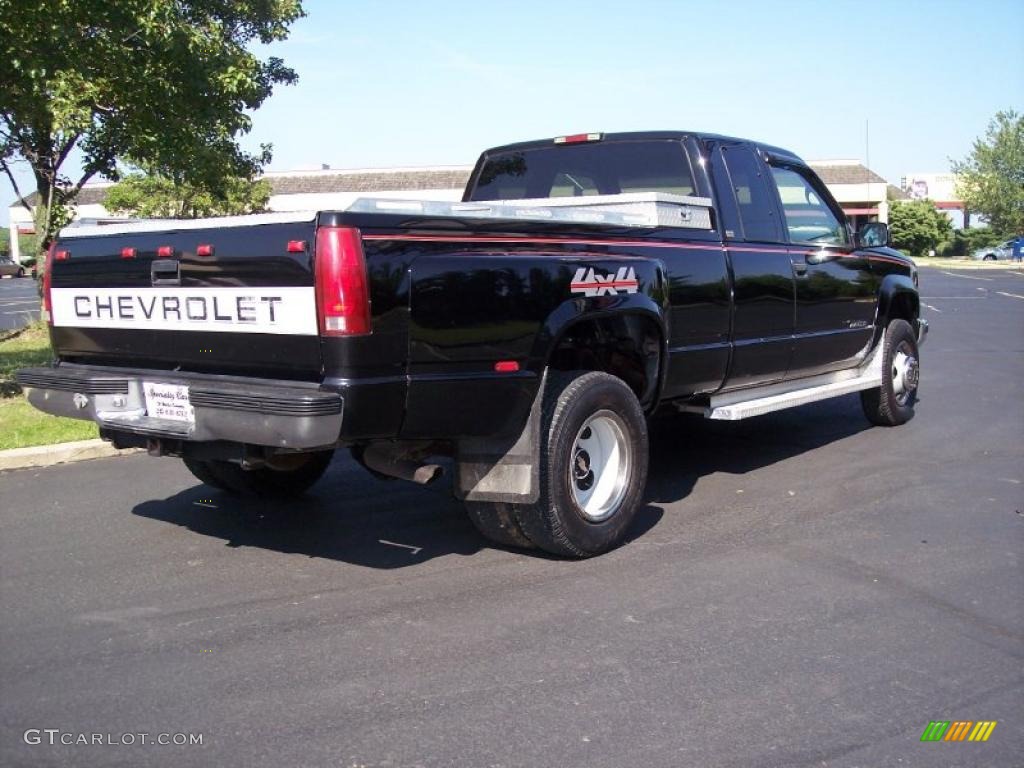 1995 C/K 3500 K3500 Cheyenne Extended Cab 4x4 Dually - Black / Gray photo #6