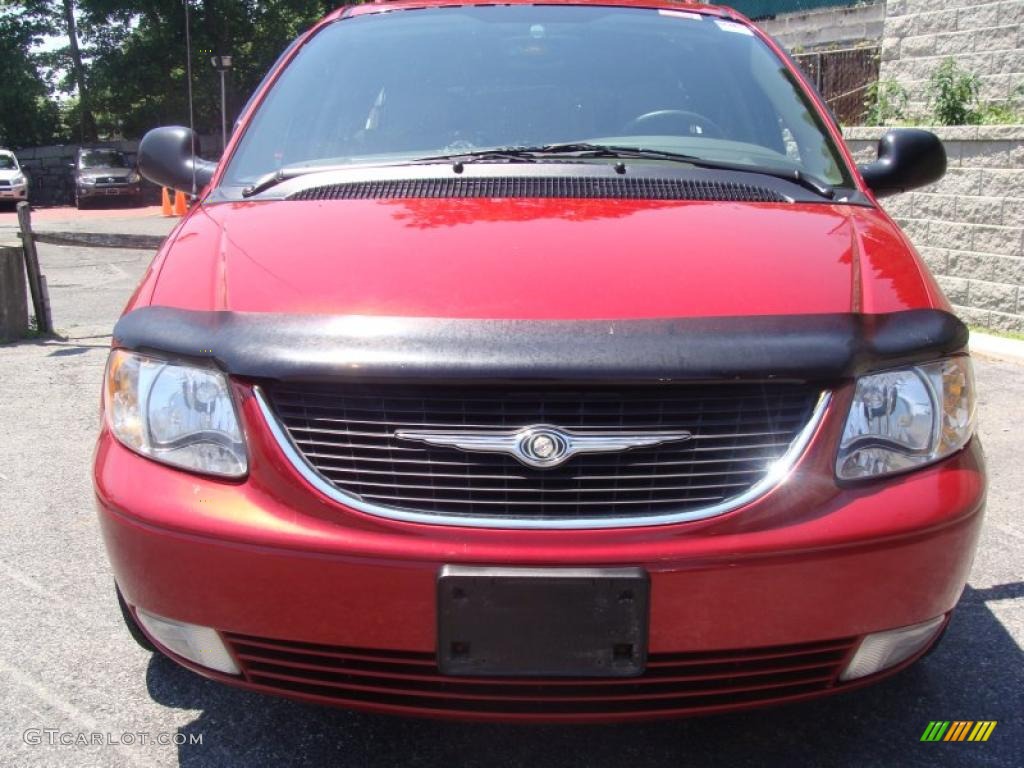 2003 Town & Country Limited AWD - Inferno Red Pearl / Gray photo #3
