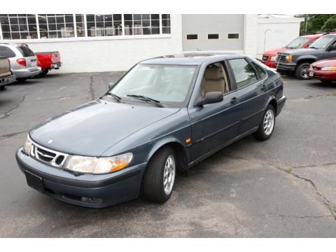 2000 Saab 9-3 Sedan Data, Info and Specs