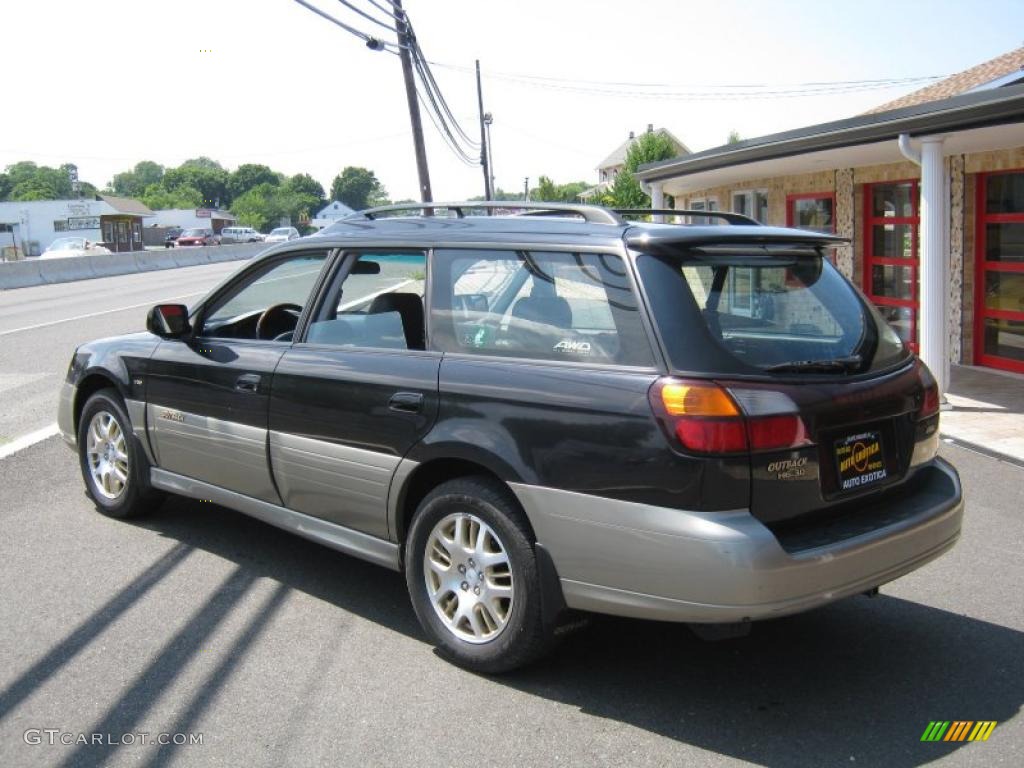 2002 Outback VDC Wagon - Black Granite Pearl / Gray photo #3