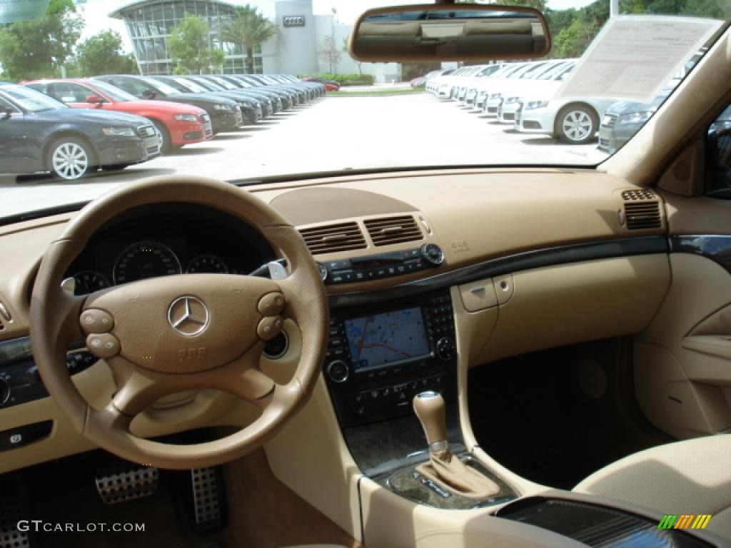 2008 E 63 AMG Sedan - Black / Cashmere photo #12