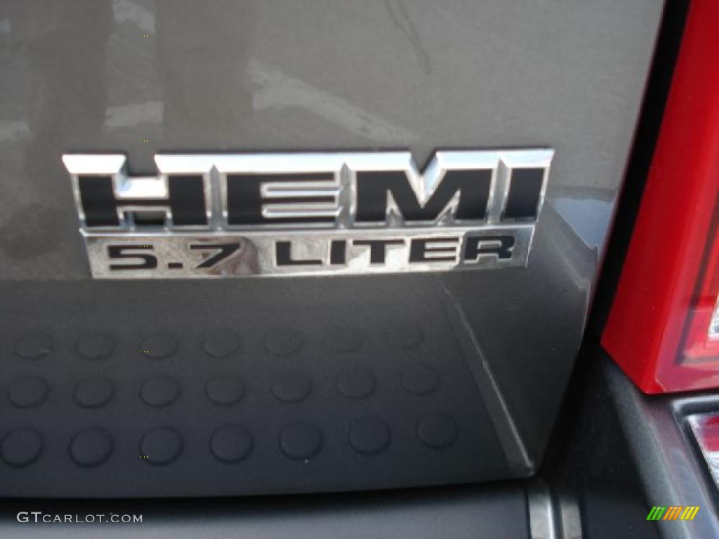 2007 Aspen Limited HEMI 4WD - Mineral Gray Metallic / Dark Khaki/Light Graystone photo #26