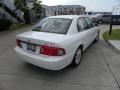 Clear White - Optima LX V6 Photo No. 7