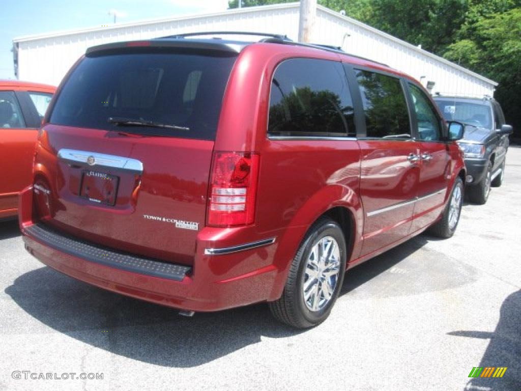 2010 Town & Country Limited - Inferno Red Crystal Pearl / Medium Slate Gray/Light Shale photo #4