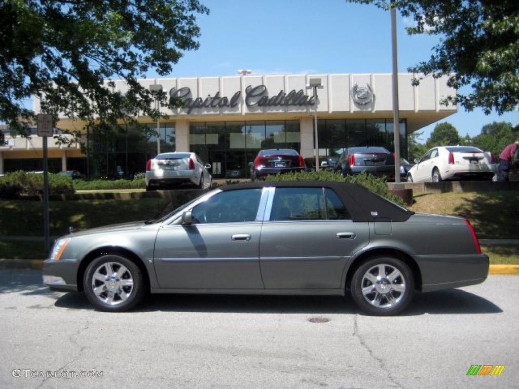 Titanium ChromaFlair Cadillac DTS