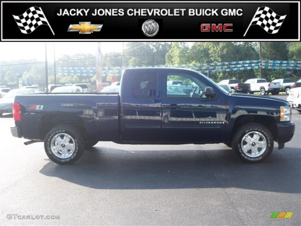 Blue Granite Metallic Chevrolet Silverado 1500