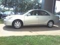 Lunar Mist Metallic - Camry LE Photo No. 18