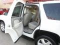 Summit White - Tahoe LTZ 4x4 Photo No. 24