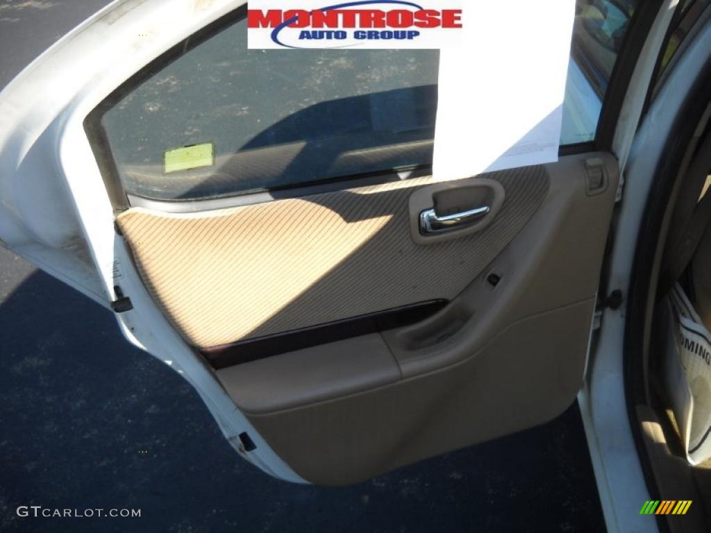1997 Cirrus LX - Stone White / Beige photo #12