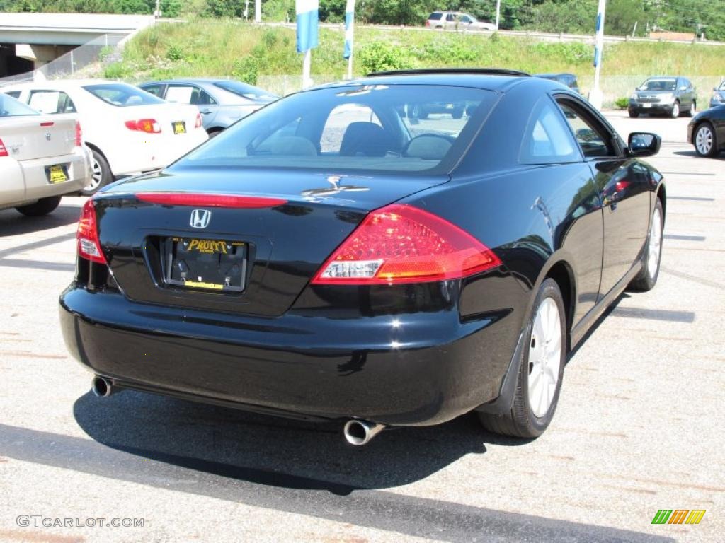 2006 Accord LX V6 Coupe - Nighthawk Black Pearl / Black photo #7