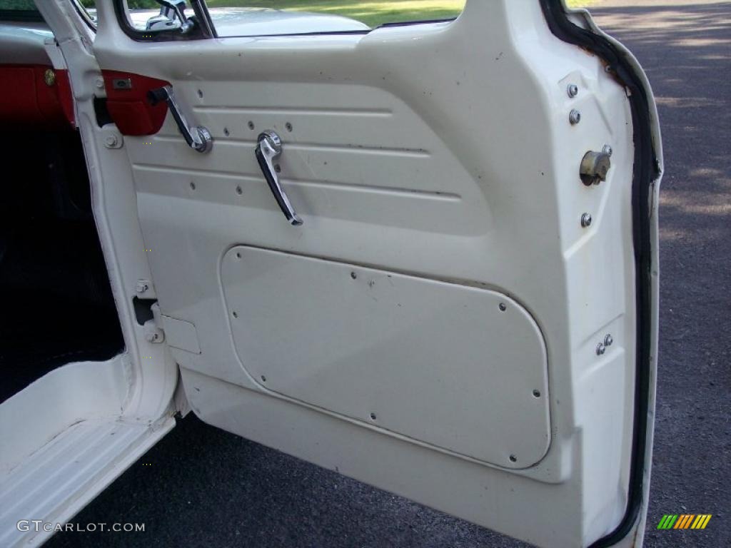 1962 F100 Custom Cab - Corinthian White / Grey photo #37