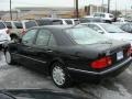 Black - E 320 Sedan Photo No. 5