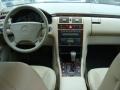 Black - E 320 Sedan Photo No. 9