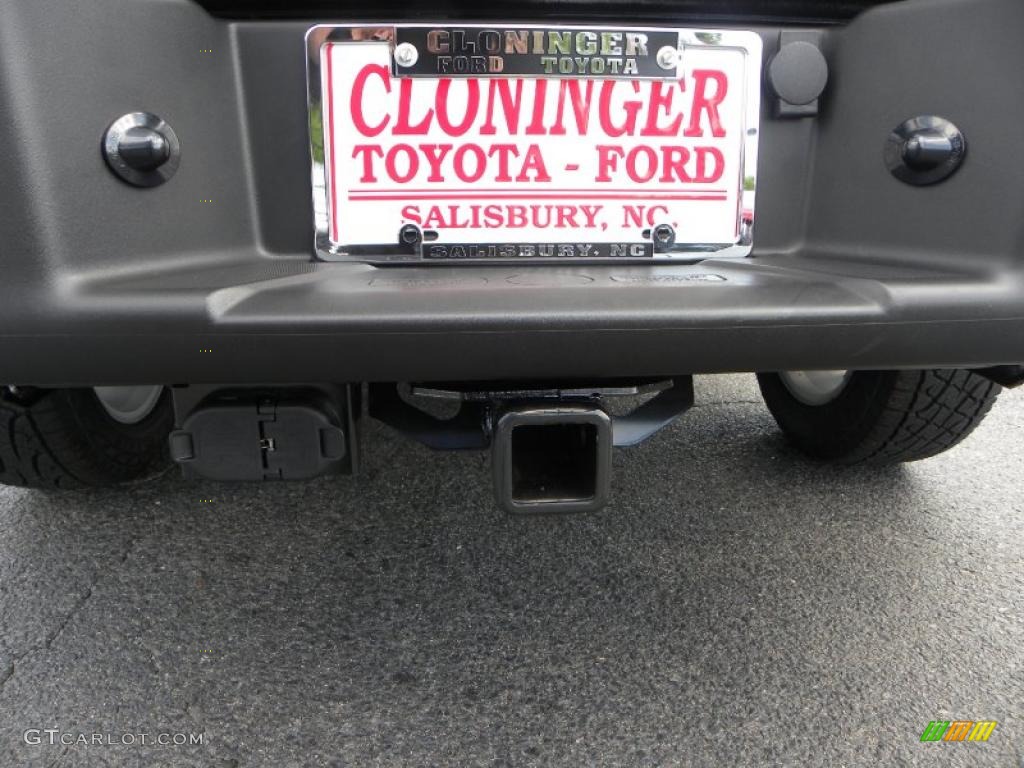 2010 F150 Lariat SuperCrew 4x4 - Tuxedo Black / Black photo #15