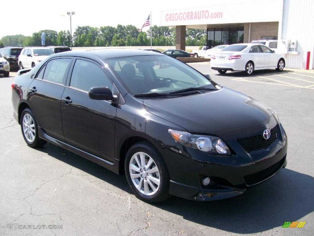 Black Sand Pearl Toyota Corolla