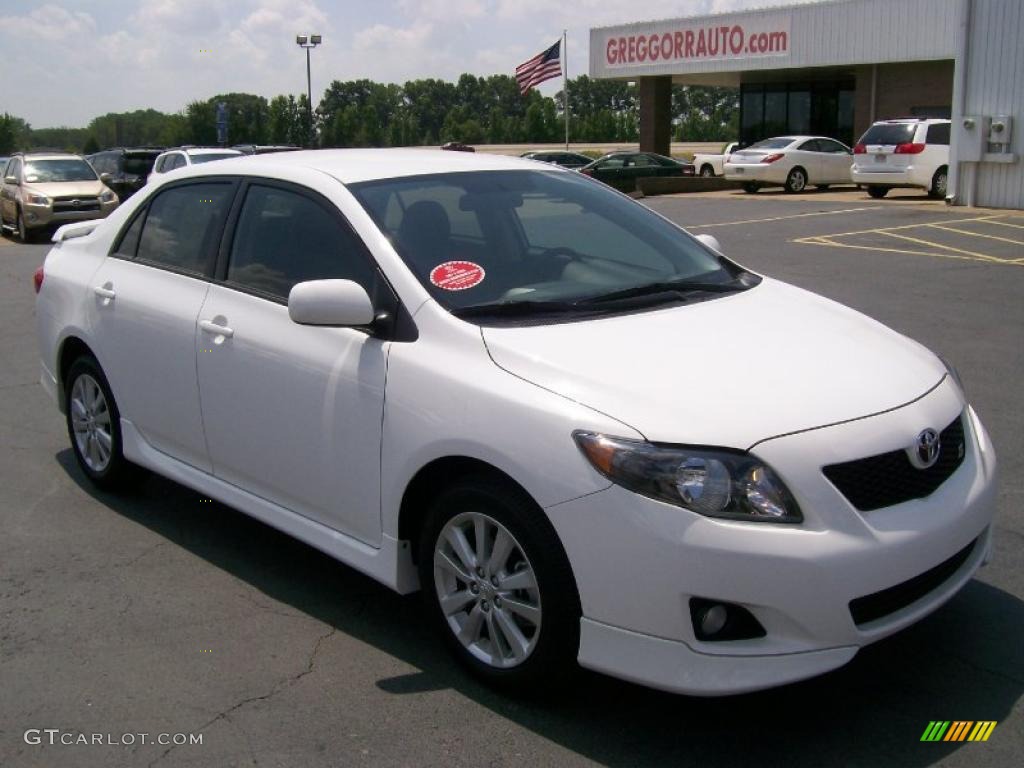 2010 Corolla S - Super White / Dark Charcoal photo #1