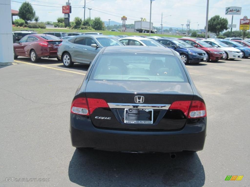 2010 Civic LX Sedan - Crystal Black Pearl / Gray photo #4