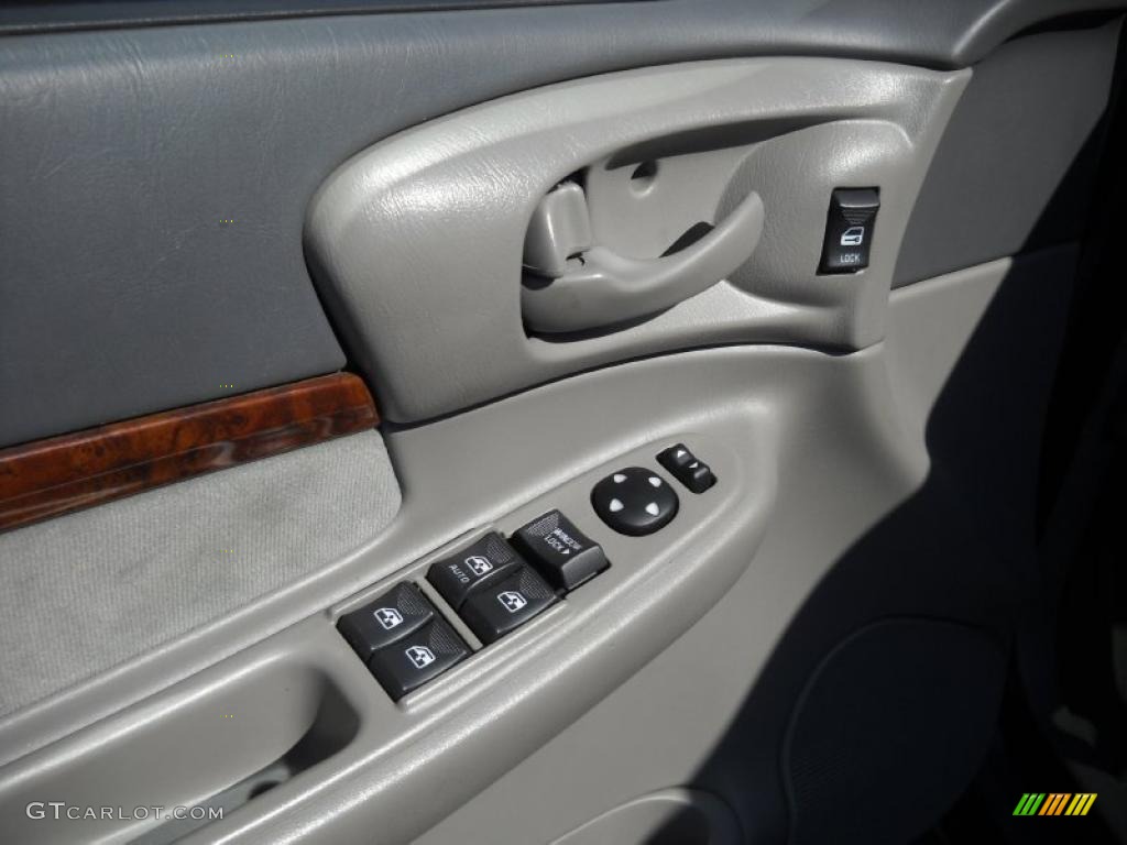 2004 Impala Police - Medium Gray Metallic / Medium Gray photo #16
