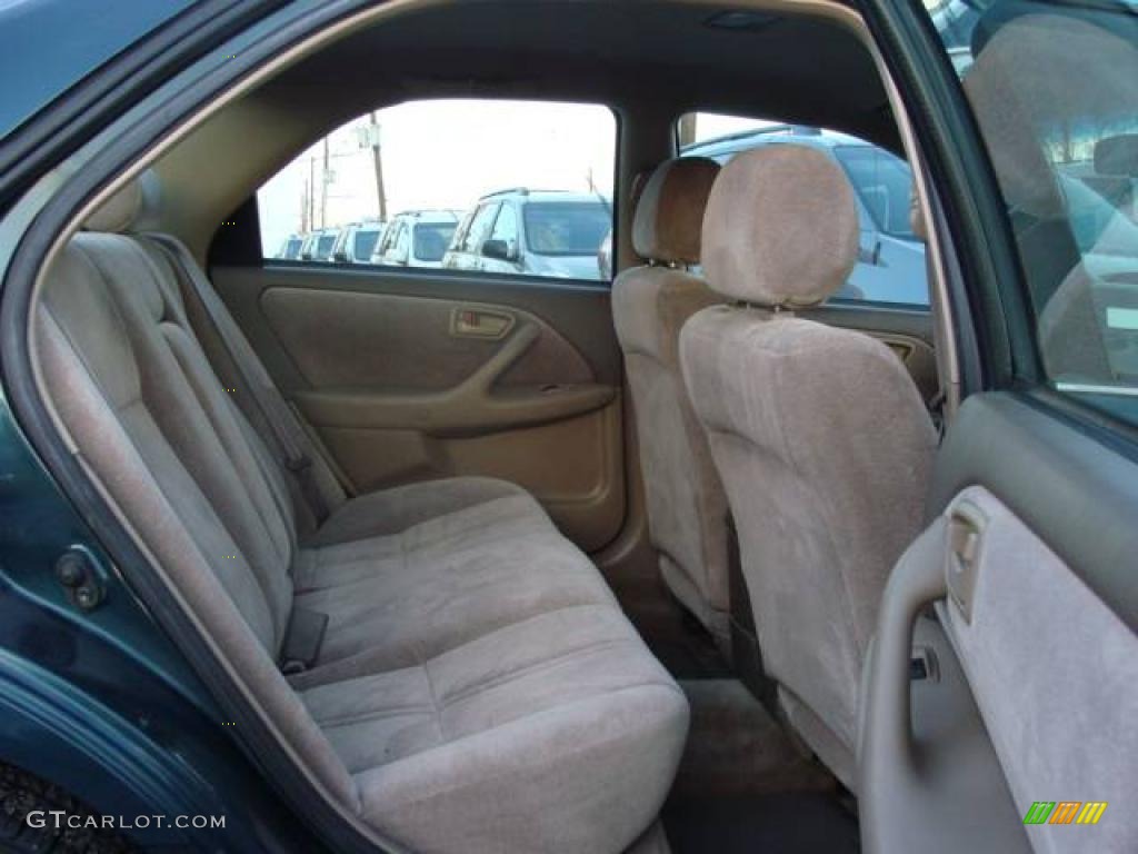 1998 Camry LE V6 - Dark Green Metallic / Oak photo #12