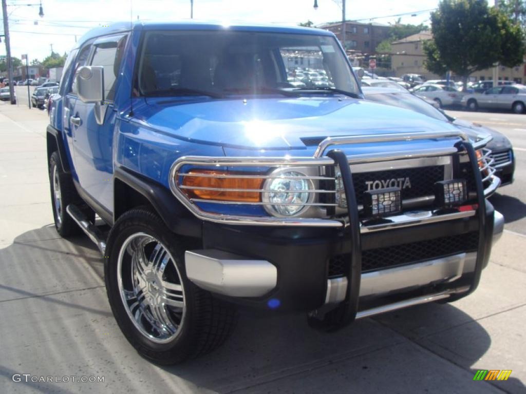 2007 FJ Cruiser 4WD - Voodoo Blue / Dark Charcoal photo #1